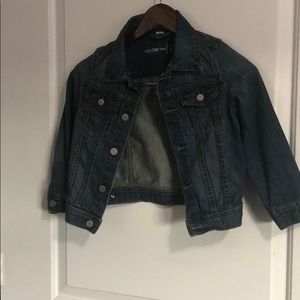Denim baby 👶🏽 Gap jacket boys/girls blue size 5